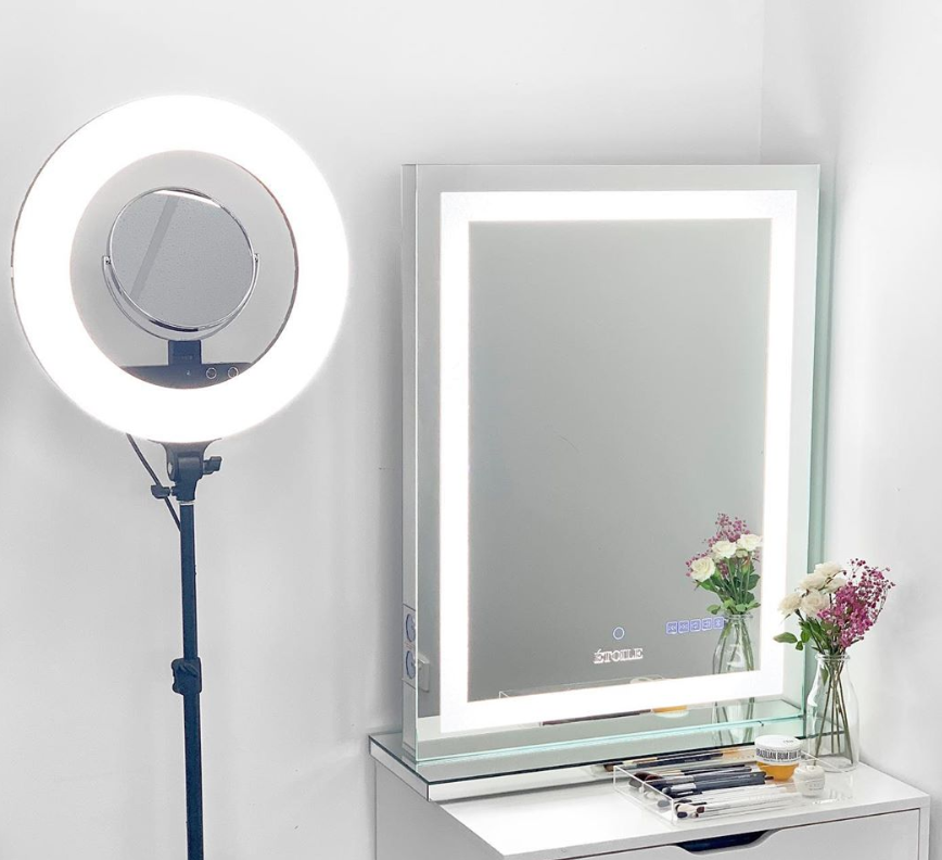 5 Reasons to Buy a Ring Light Today!