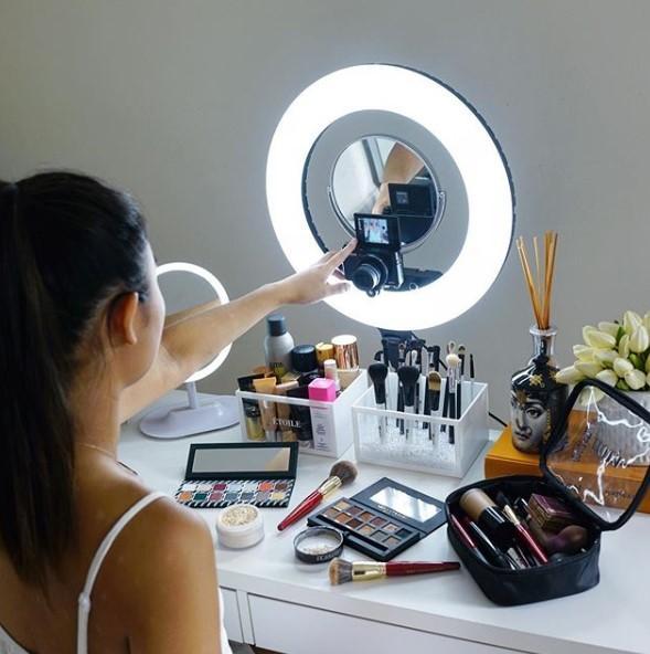 How a Ring Light Could Illuminate Your Social Media Content